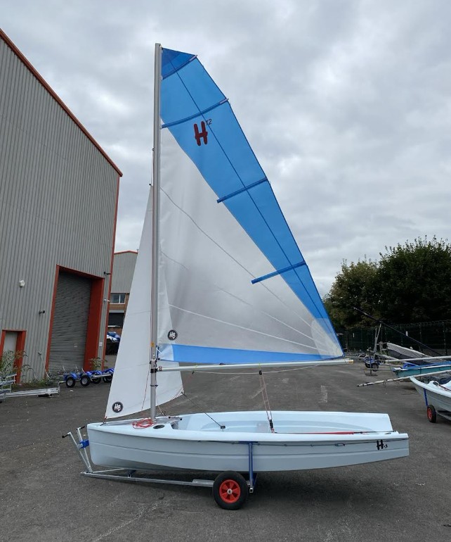 H12 Racer image no.1